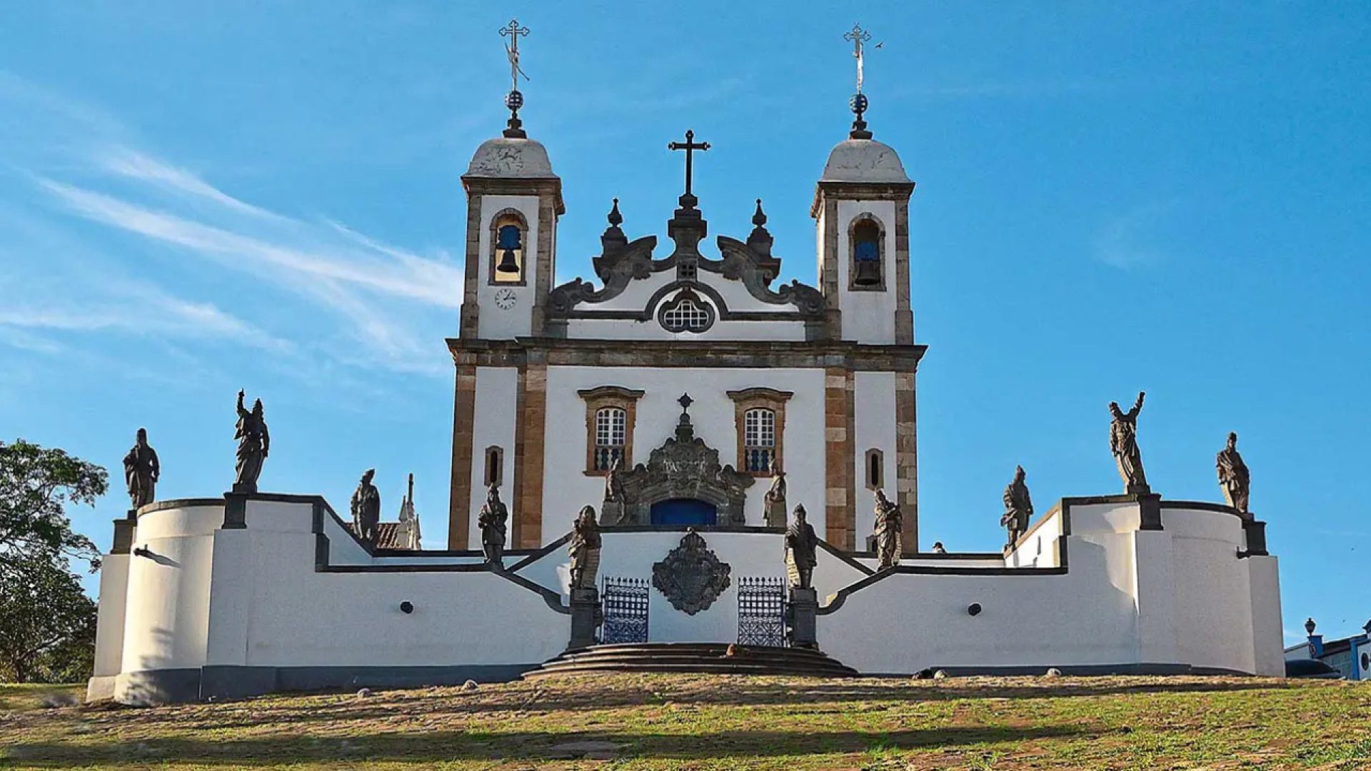 Congonhas-santuario-de-bom-jesus-de-matosinhos