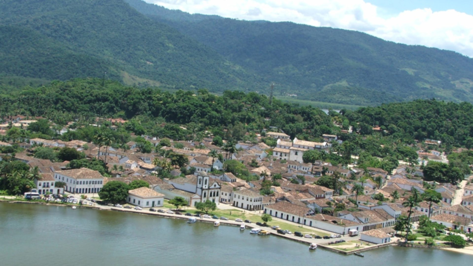 paraty-imagem-aerea